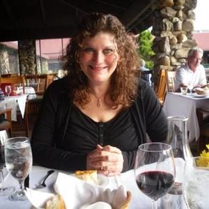 Meet your Posher, Virginia